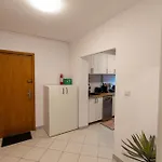 North Urban Escape Aviatiei