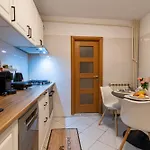 North Urban Escape Aviatiei 아파트 부쿠레슈티