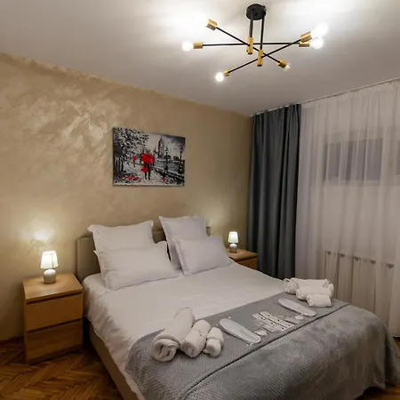 North Urban Escape Aviatiei - Free Parking - Self Check-in Apartment