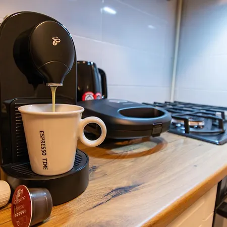 North Urban Escape Aviatiei - Free Parking - Self Check-in Apartment *